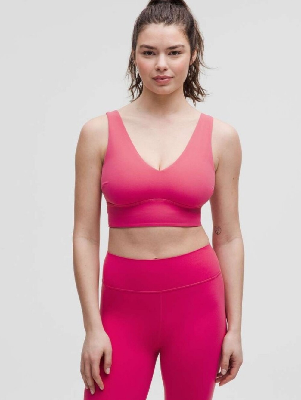 Lululemon Align V-neck Bra Sz XL Raspberry Coulis Light Support Yoga Athleisure